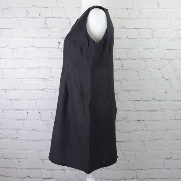 JENNIFER EDEN Classic Black Sleeveless Sheath - Picture 3 of 11